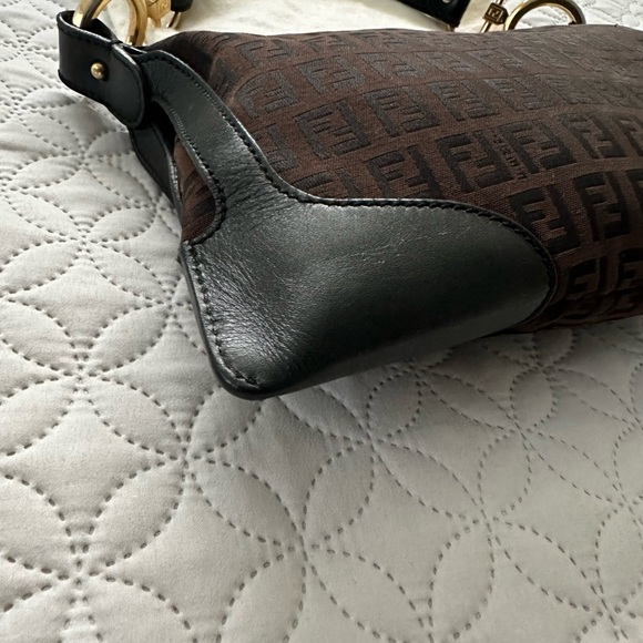Fendi Clutch / Mini Bag - Picture 8 of 12